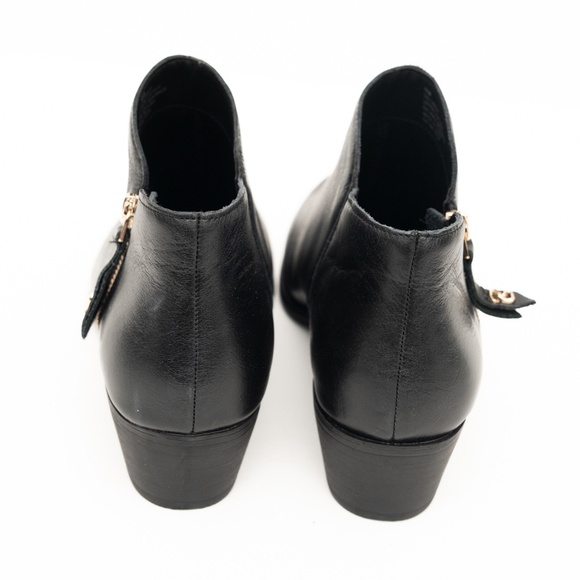 Aerosoles Collaroy Black Leather Ankle Booties Size 10M - Picture 8 of 12